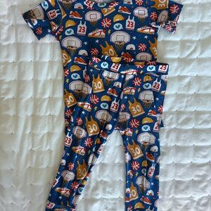 Little Bum Bums (Bums & Roses) Basketball Kids Pajama Set, 3T